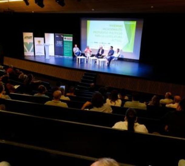 Resumen prensa V Congreso Viviendas Turísticas 10 Octubre